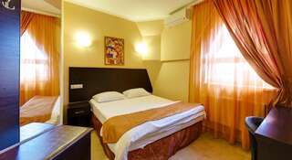 Гостиница Вилла Сан-Ремо Краснодар Улучшенный двухместный номер с одной кроватью -4